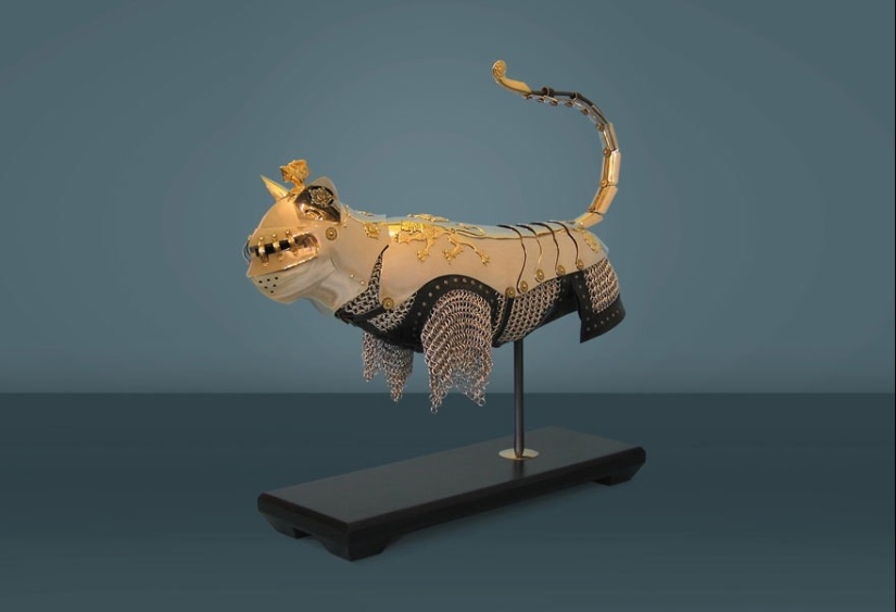 Armor of the "gods": the epic battle, ancient enemies