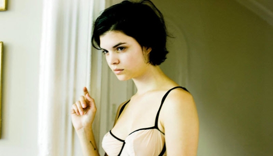 Arriba, abajo y afuera