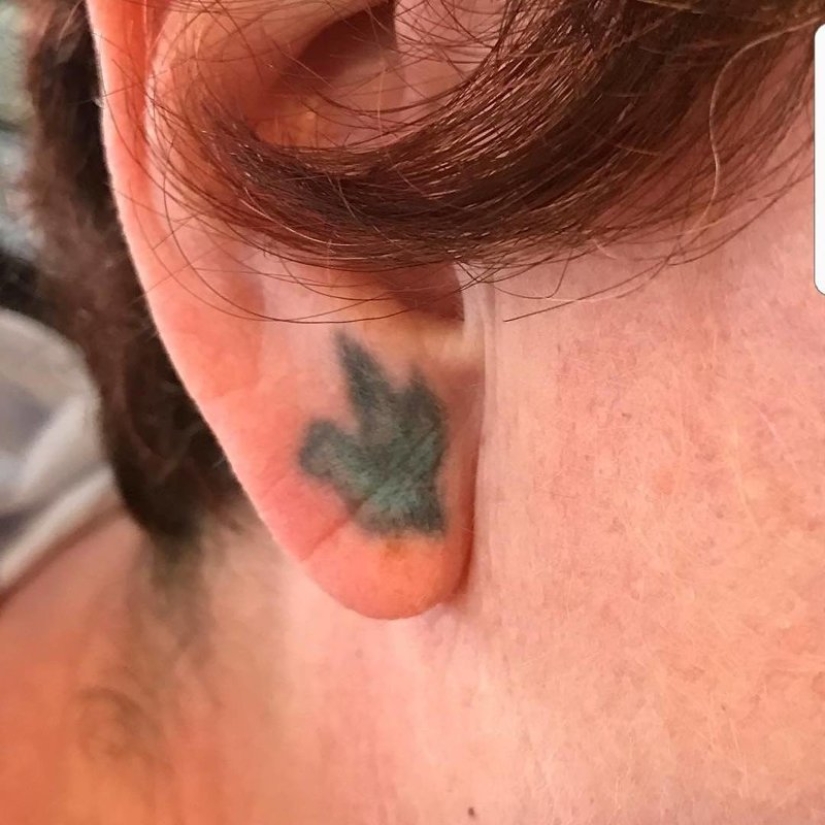 Así es como cambia un tatuaje a lo largo de más de cuarenta años Así es como cambia un tatuaje a lo largo de más de cuarenta años