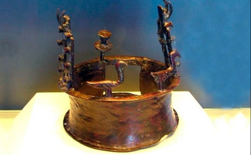 Así son 15 de las coronas más asombrosas de la historia Así son 15 de las coronas más asombrosas de la historia