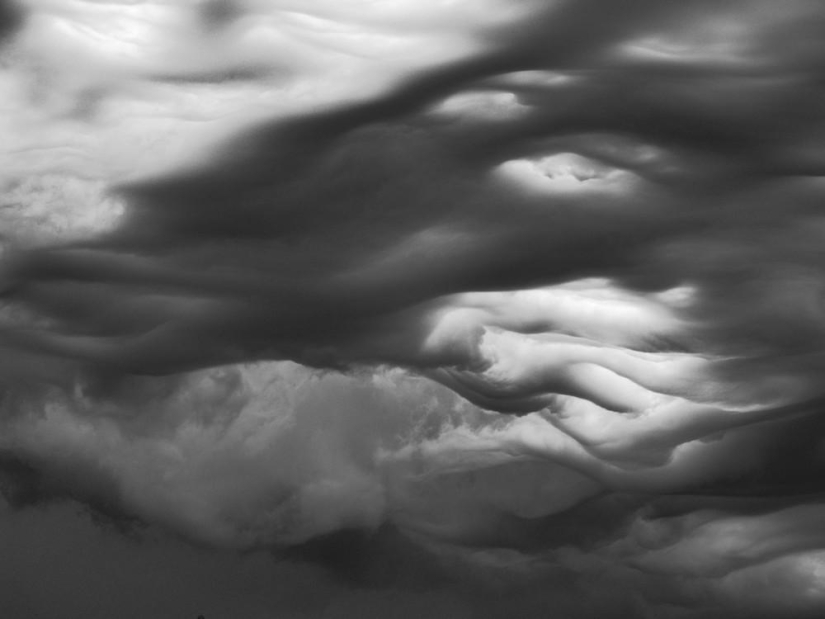 Asperatus - the scariest clouds Asperatus - the scariest clouds