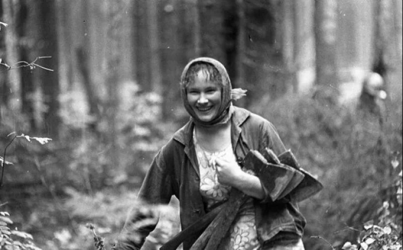 Athletes, Komsomol, just beauty