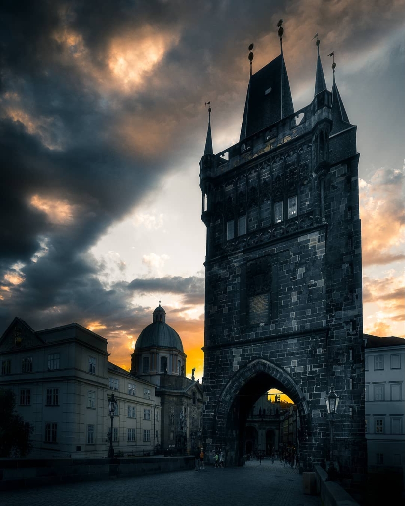 Atmospheric and grim cityscapes Kevin Hufnagl Atmospheric and grim cityscapes Kevin Hufnagl