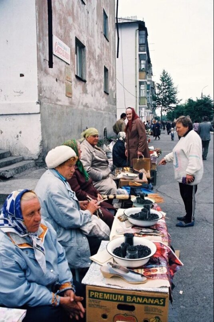 Atmospheric photos straight from our 90s Atmospheric photos straight from our 90s