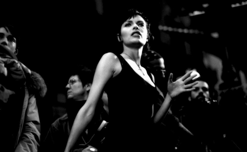 Autorretratos de Ri Rasmussen-sexy, intelectual, libre