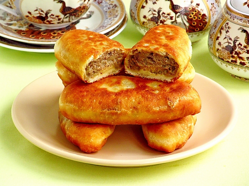 Babushka, vodka, balalaika and other Russian borrowings in foreign languages