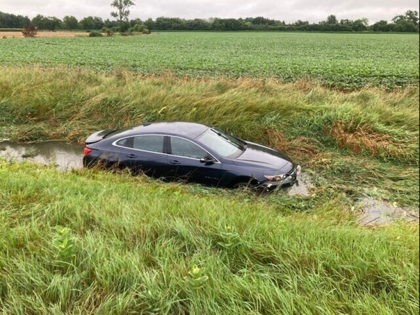 Bad luck, so bad luck: 30 domestic disasters, when everything is shattered Bad luck, so bad luck: 30 domestic disasters, when everything is shattered