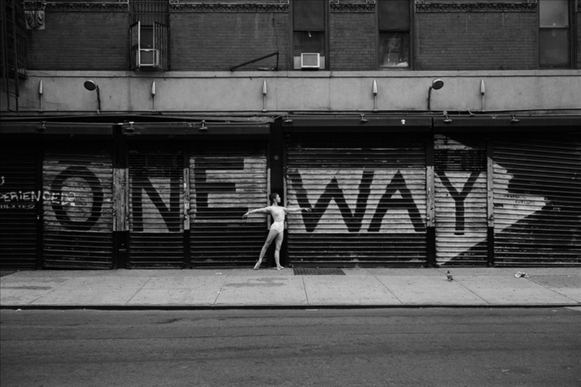 "Ballerinas of New York" through the eyes of Dane Shitagi "Ballerinas of New York" through the eyes of Dane Shitagi