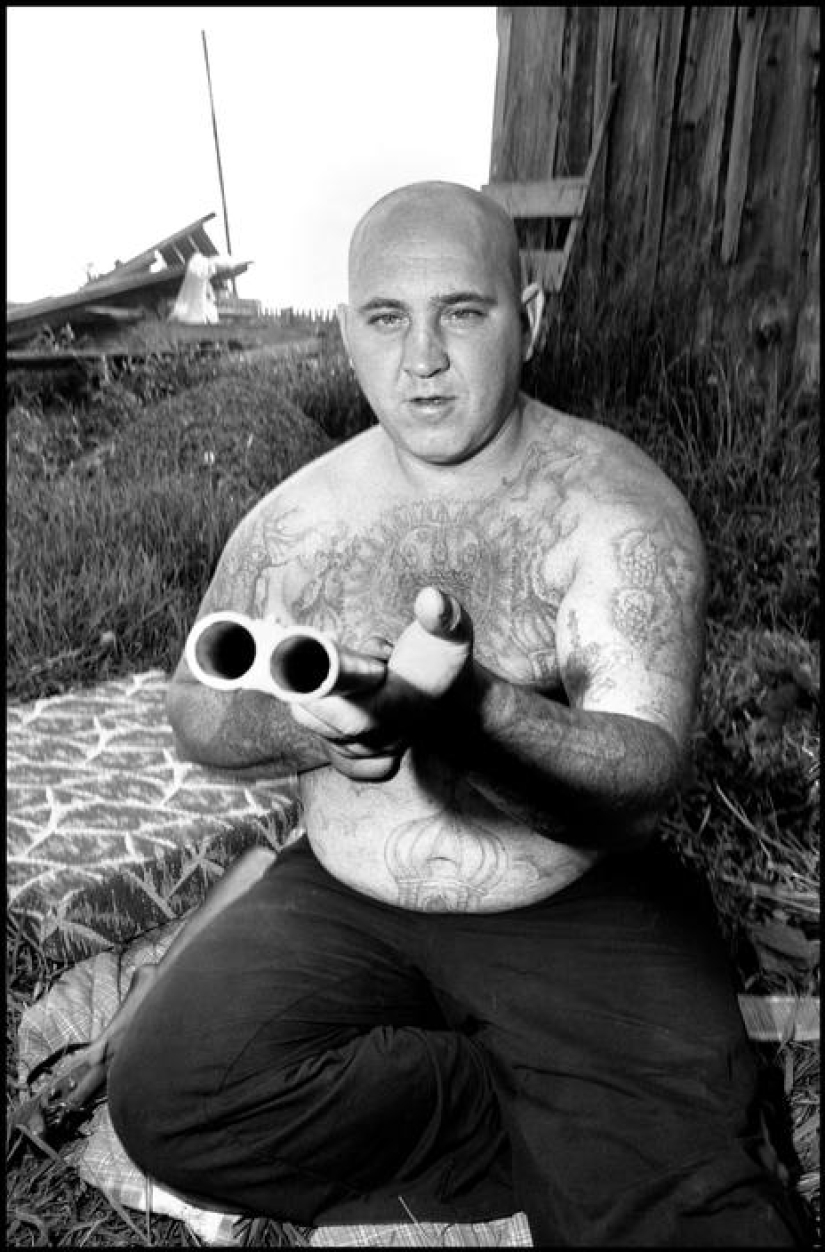 Bandits from the Ural hinterland in the lens of an American photographer