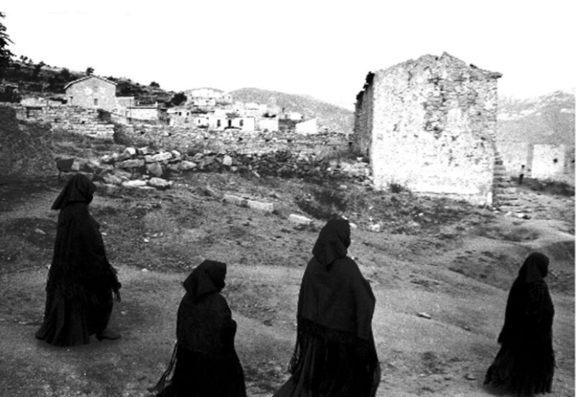 Beautiful Italy of the 50s and 60s in black and white frames by Paolo Di Paolo