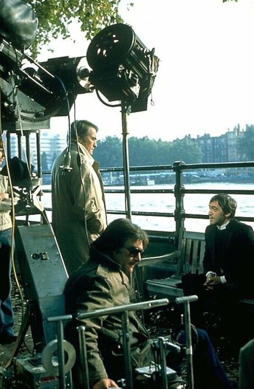 Behind the scenes of famous thrillers and horror films