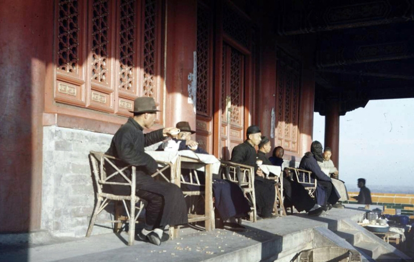 Beijing 1947 en Color: En la encrucijada de Épocas