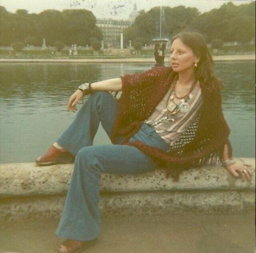 Bell-fondos: el pico de la moda de los años 70 y el símbolo de la década Bell-fondos: el pico de la moda de los años 70 y el símbolo de la década