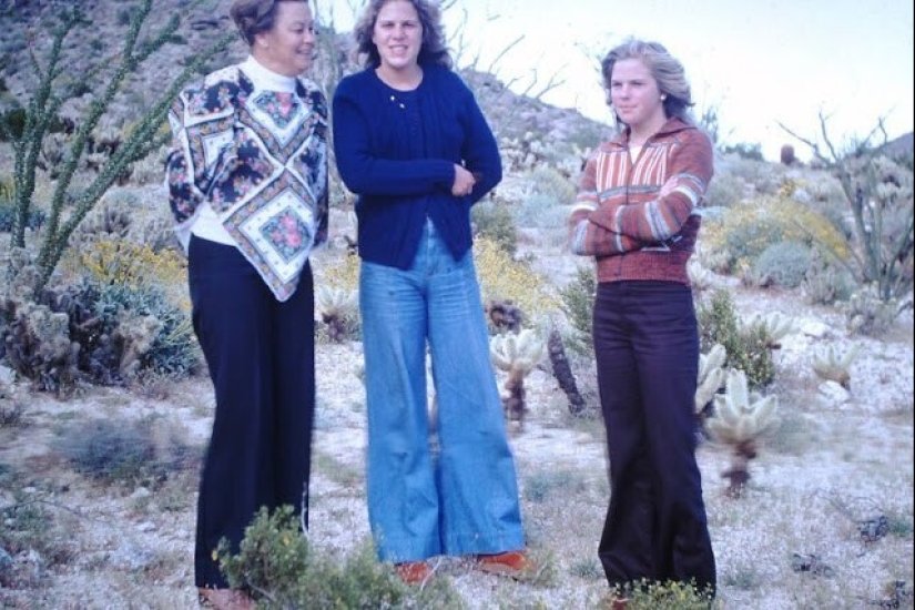 Bell-fondos: el pico de la moda de los años 70 y el símbolo de la década Bell-fondos: el pico de la moda de los años 70 y el símbolo de la década