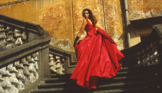 Belleza eterna y atemporal del fotógrafo holandés Bart van Leeuwen