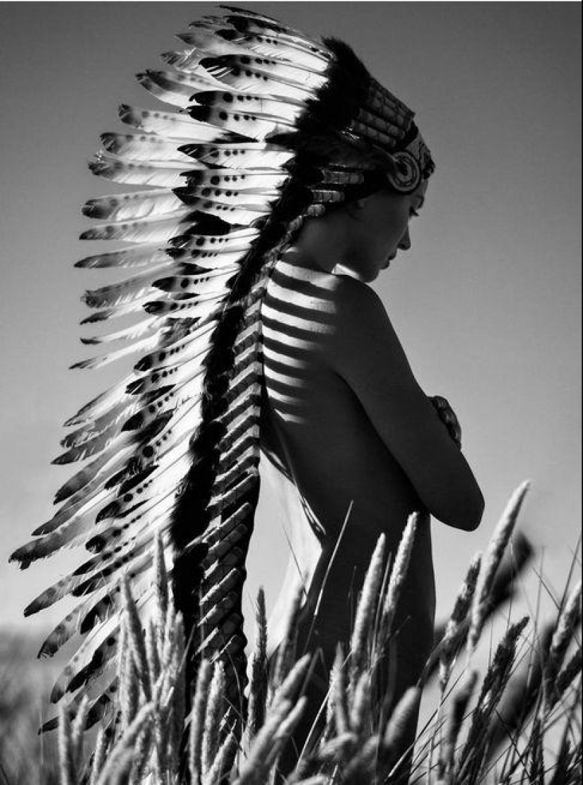 Black and white nude by Lukas Dvorak