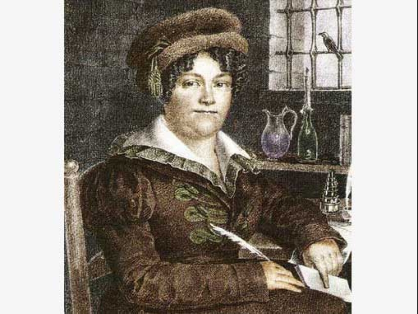 Black Maria: like a French fortune-teller predicted the death of Napoleon, but he didn't believe her Black Maria: like a French fortune-teller predicted the death of Napoleon, but he didn't believe her