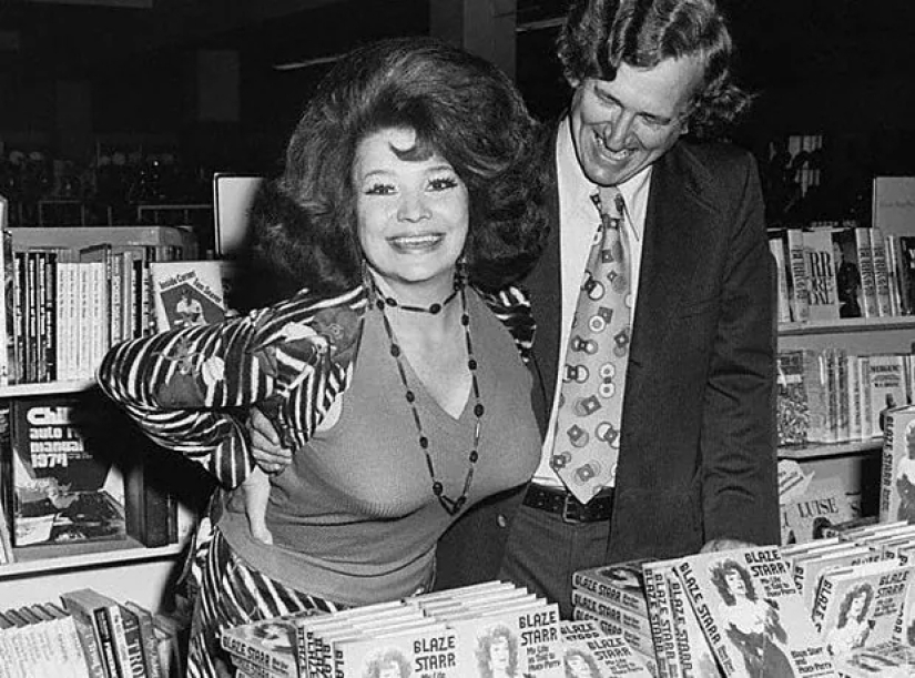 Blaze Starr - la reina pelirroja del striptease y los escándalos Blaze Starr - la reina pelirroja del striptease y los escándalos