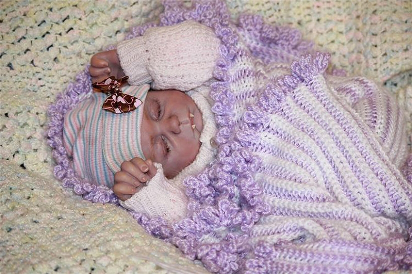 Bloodsuckers and spinogryz — non-child dolls from Bin Shanin