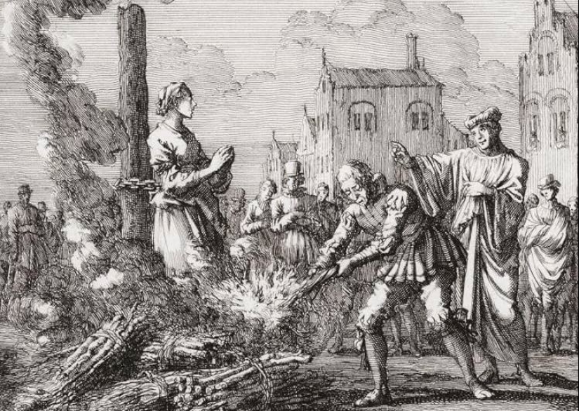 Bloody Mary: The Story Behind America&#39;s Creepiest and Most Popular Urban Legend