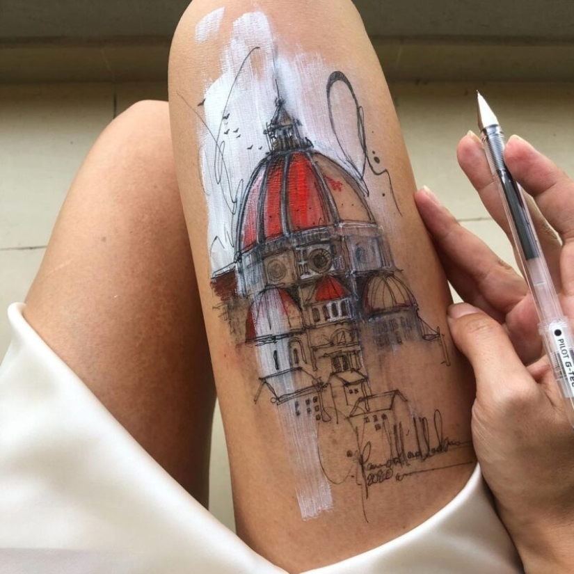 Body art on the hips from the Jordanian artist Randa Haddadin