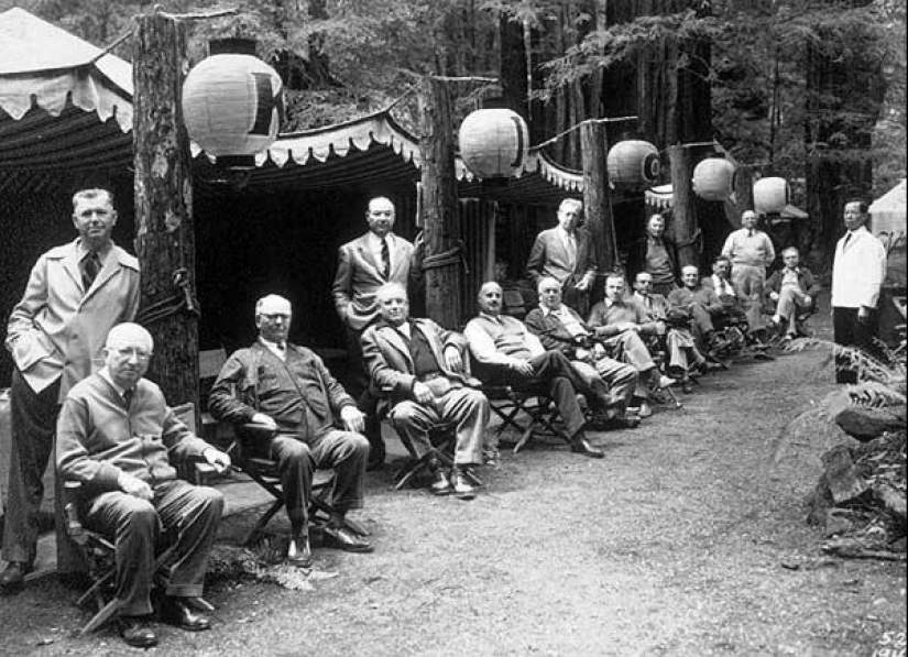 Bohemian Grove: Occult Government of the World, or "Children's Camp" for the Elite? Bohemian Grove: Occult Government of the World, or "Children's Camp" for the Elite?