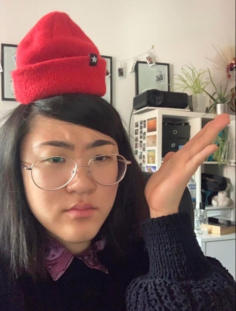 Both funny and sad: 30 curious incidents during washing Both funny and sad: 30 curious incidents during washing