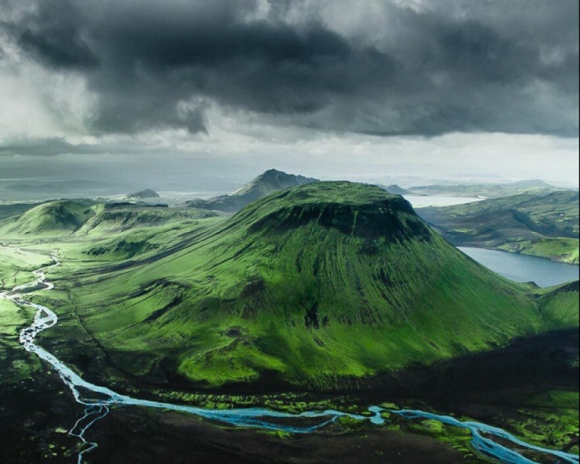 Breathtaking aerial photos of Gabor Nadia