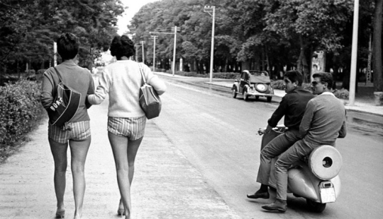 Brillante Italia de entre 50 y 60-ies de las fotografías de Paolo di Paolo Brillante Italia de entre 50 y 60-ies de las fotografías de Paolo di Paolo