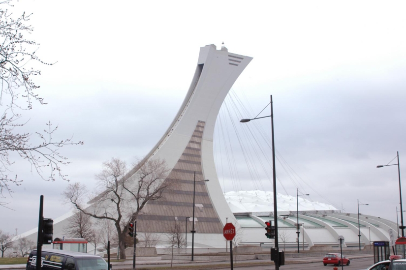 Buildings with a slope Buildings with a slope