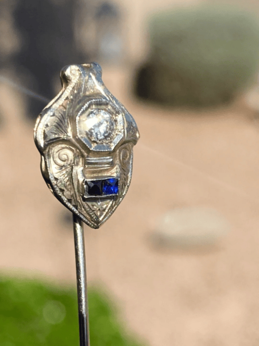 Buscaba cobre, encontré oro: 30 fotos de objetos antiguos y muy valiosos de mercadillos