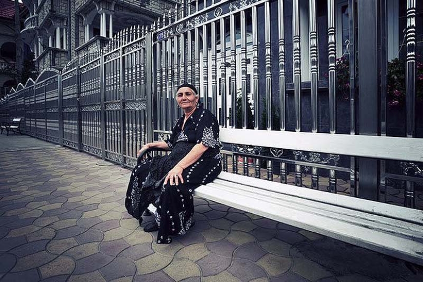 Buzescu es la capital de los gitanos millonarios