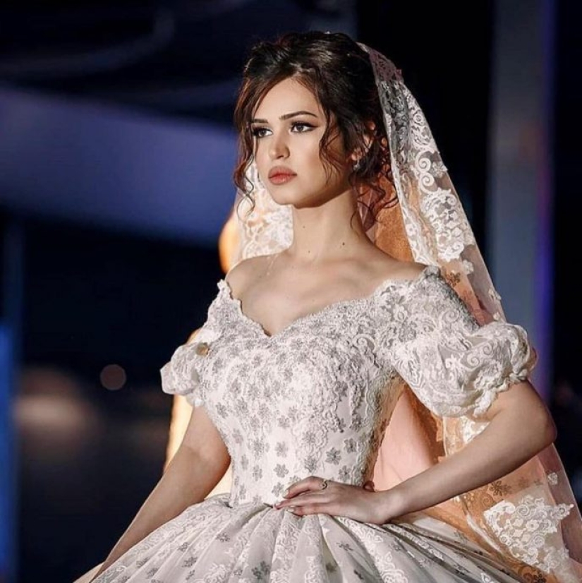 "Cada nación hermoso!": 23 encantador niñas de diferentes nacionalidades "Cada nación hermoso!": 23 encantador niñas de diferentes nacionalidades