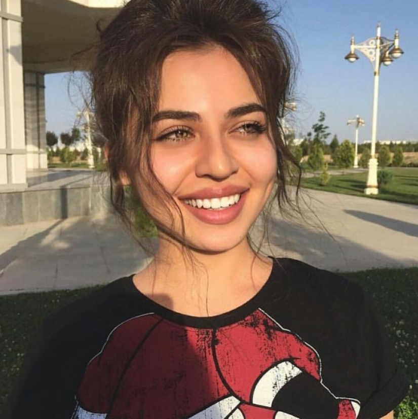 "Cada nación hermoso!": 23 encantador niñas de diferentes nacionalidades "Cada nación hermoso!": 23 encantador niñas de diferentes nacionalidades