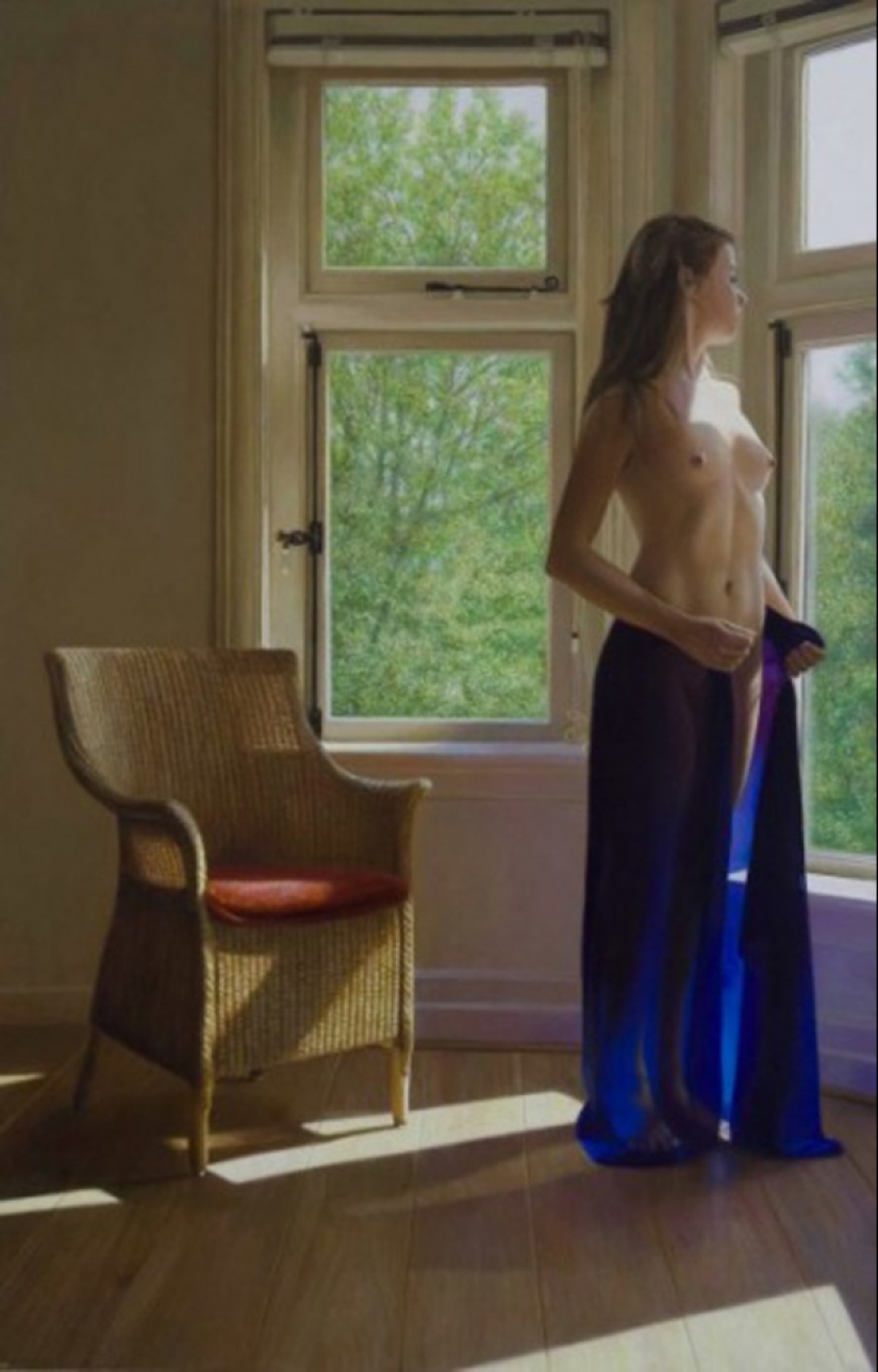 Candid female portraits by Herman Tulp