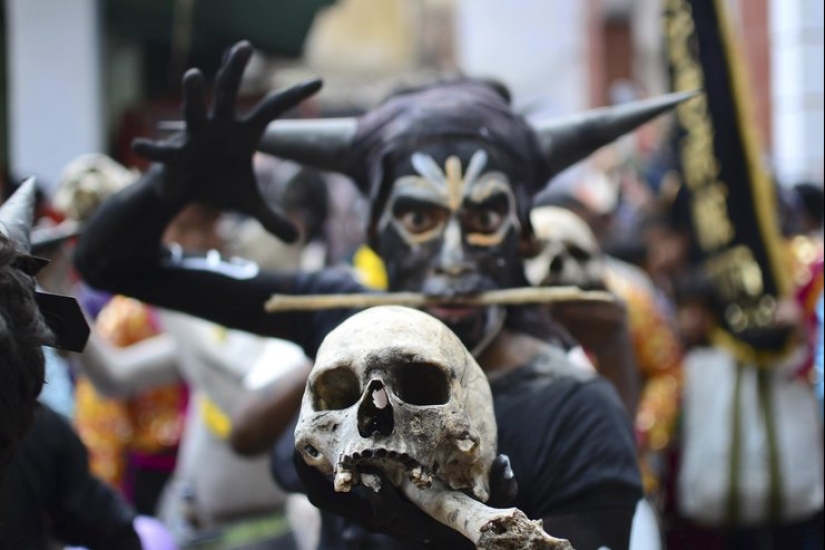 Canibalismo moderno: 4 lugares en la Tierra donde la gente todavía come gente Canibalismo moderno: 4 lugares en la Tierra donde la gente todavía come gente