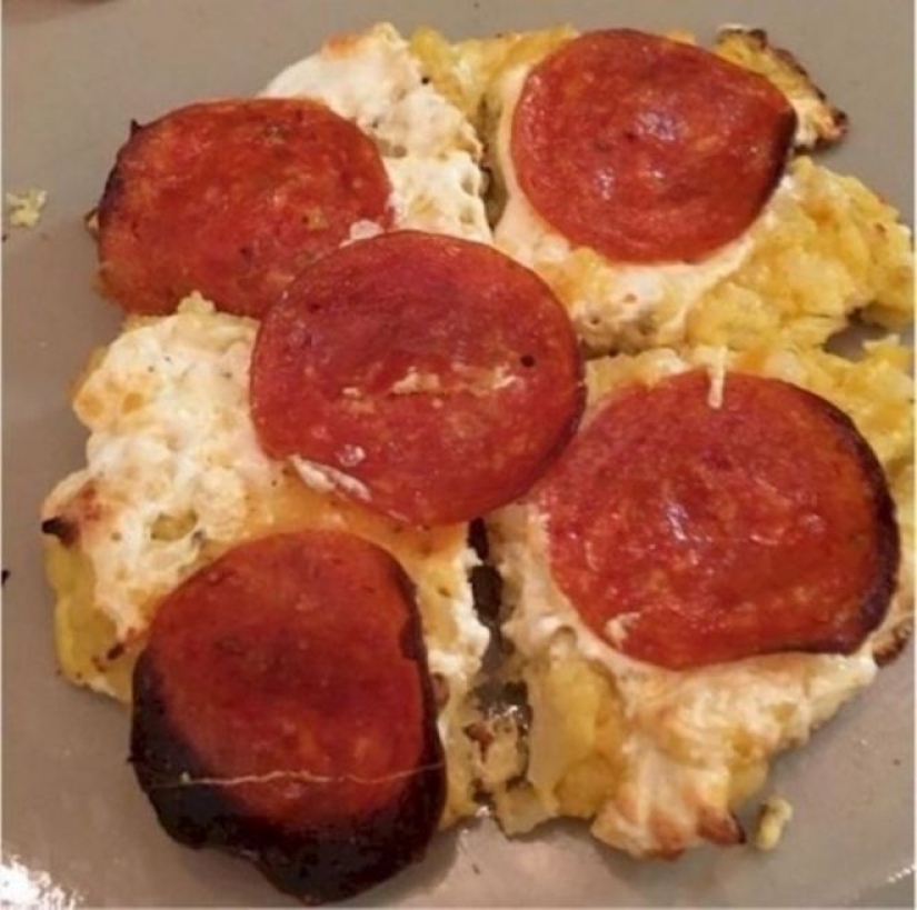 Carbon 25 photos from the series "When cooking's not yours!"