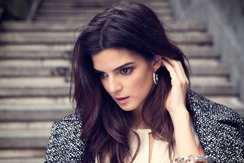 Careful, you can get burned! Hot actresses of Spain and Latin America