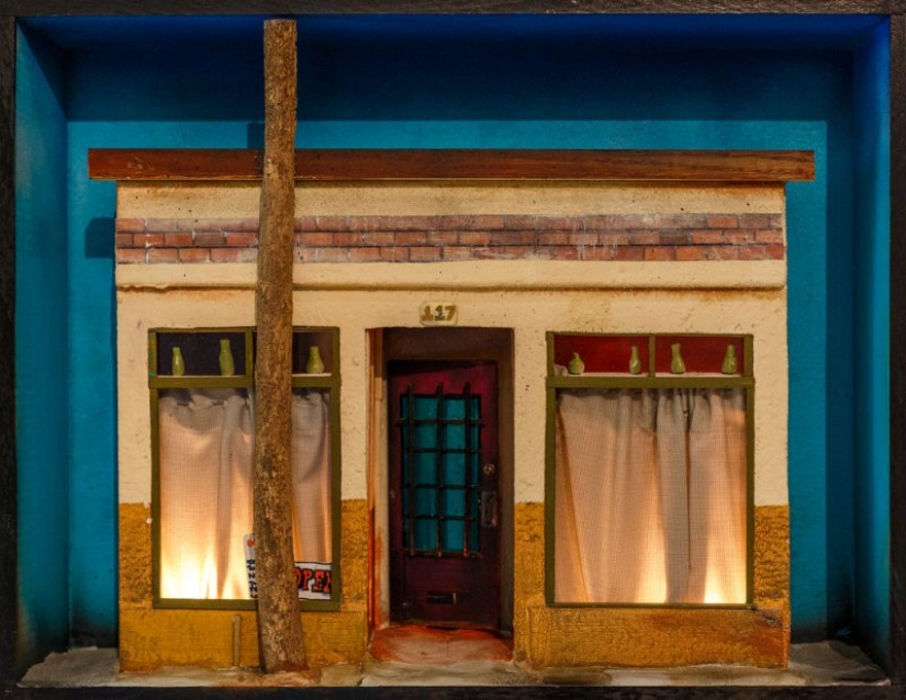 Cariño, he encogido a la cerveza: American miniatura hace una copia exacta de barras