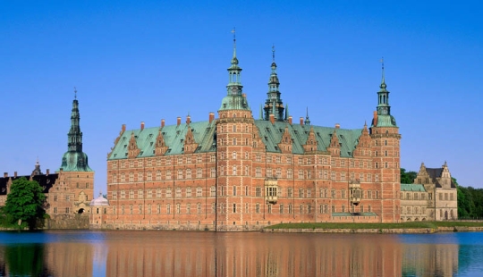 Castillos sobre el agua o los 20 fosos de castillos más bonitos del mundo Castillos sobre el agua o los 20 fosos de castillos más bonitos del mundo