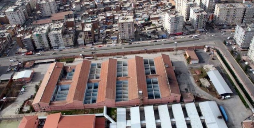 Chaos, unsanitary, murder, cannibalism: the 5 worst prisons on the planet Chaos, unsanitary, murder, cannibalism: the 5 worst prisons on the planet