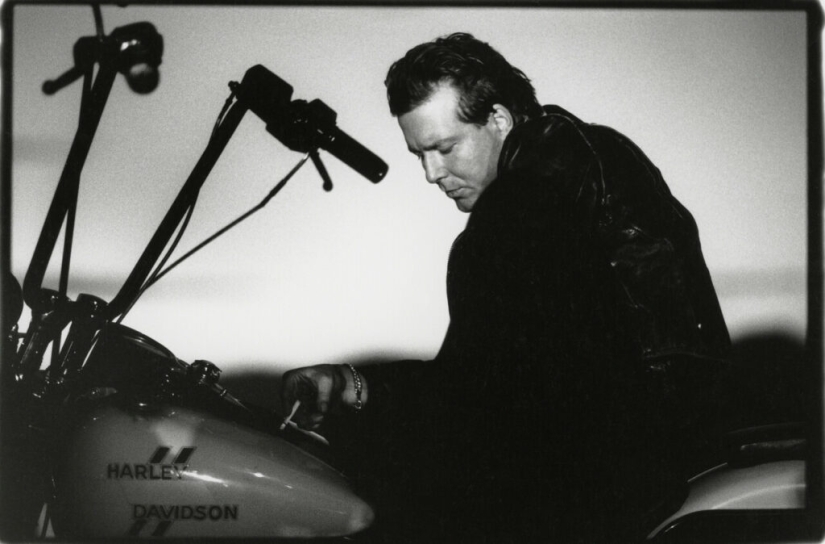 Characters and destinies in Richard Ozhar's photographs