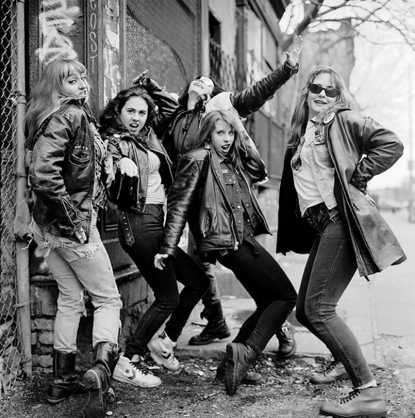 "Chicas atípicas": representantes del movimiento punk de los años 70 a los 90 "Chicas atípicas": representantes del movimiento punk de los años 70 a los 90