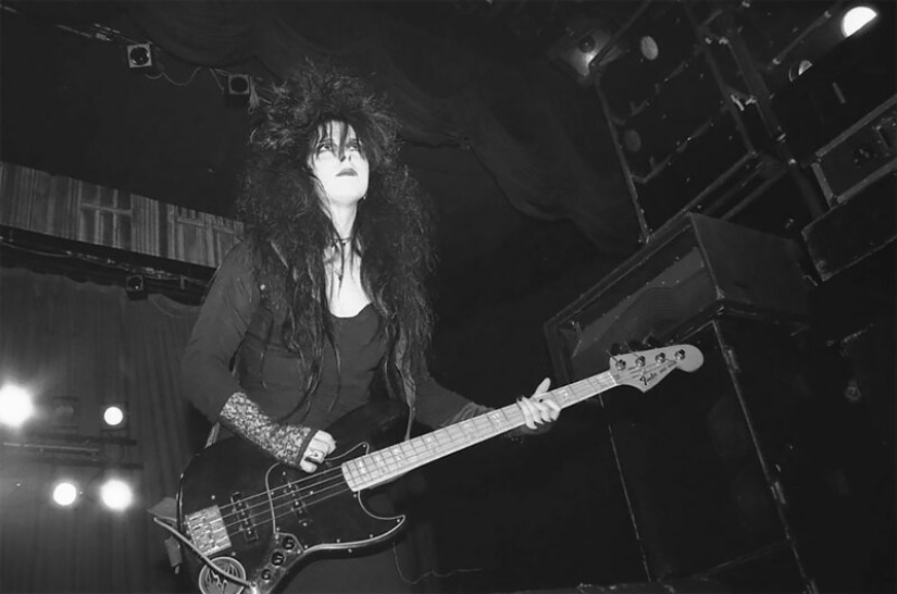 "Chicas atípicas": representantes del movimiento punk de los años 70 a los 90 "Chicas atípicas": representantes del movimiento punk de los años 70 a los 90