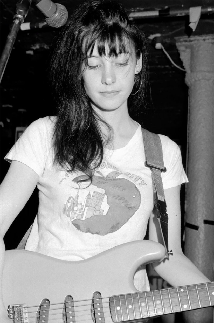 "Chicas atípicas": representantes del movimiento punk de los años 70 a los 90 "Chicas atípicas": representantes del movimiento punk de los años 70 a los 90