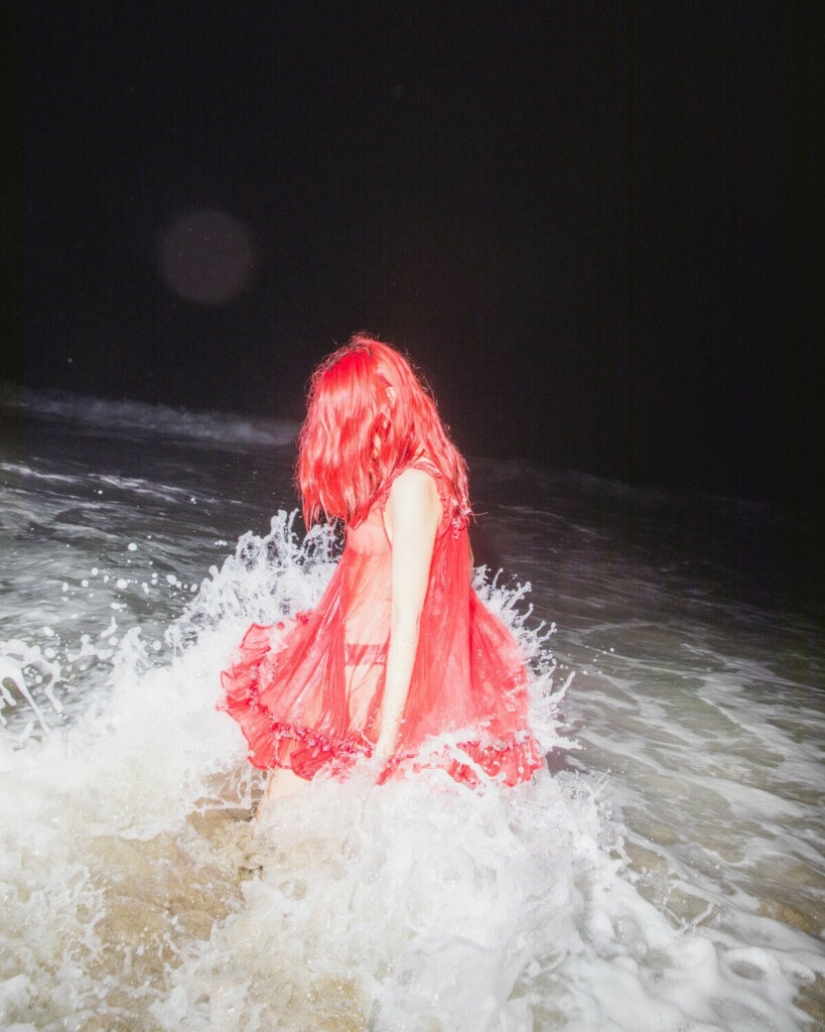 Chicas libres, sinceras y vivaces en la foto de Michael Donovan.