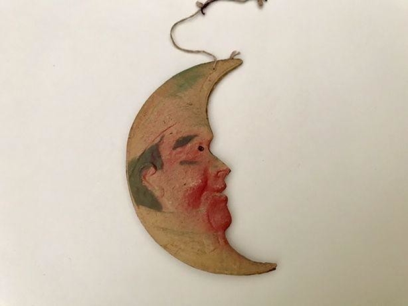 Christmas tree decorations you might throw away, but they're worth a ton of money