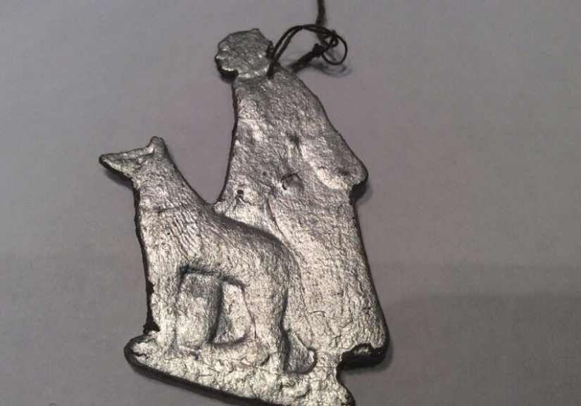 Christmas tree decorations you might throw away, but they're worth a ton of money