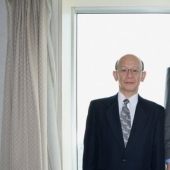 Científicos: las personas bajas viven más que las altas, pero no siempre fue así