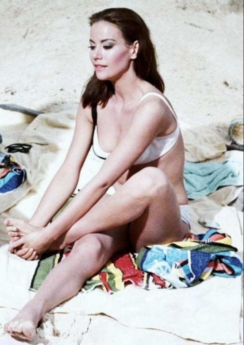 Claudine Auger: "Miss France" and one of the best James Bond girls Claudine Auger: "Miss France" and one of the best James Bond girls